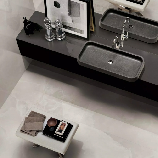 Eccentric Luxe